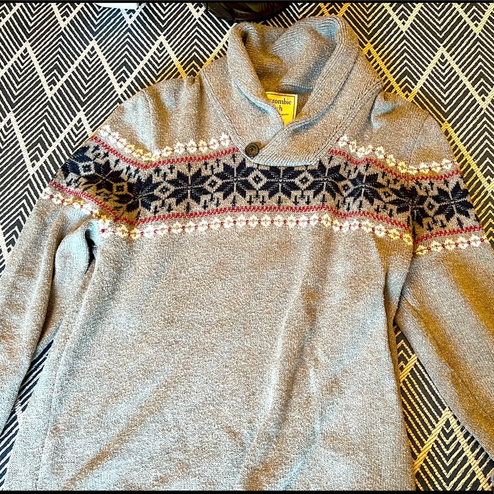 Abercrombie & Fitch shawl collar sweater